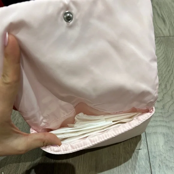 🆕 Dior Beauty Limited Edition Pink Pillow Pouch